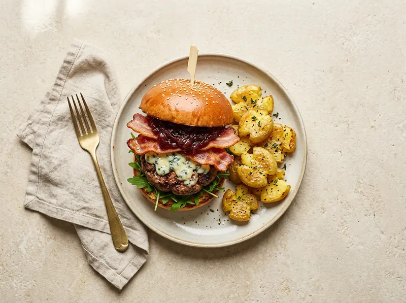 Bacon & blue cheese burgers